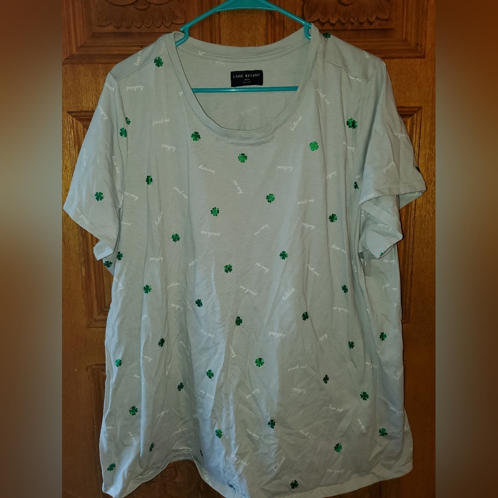 Lane Bryant top. Size 22-24